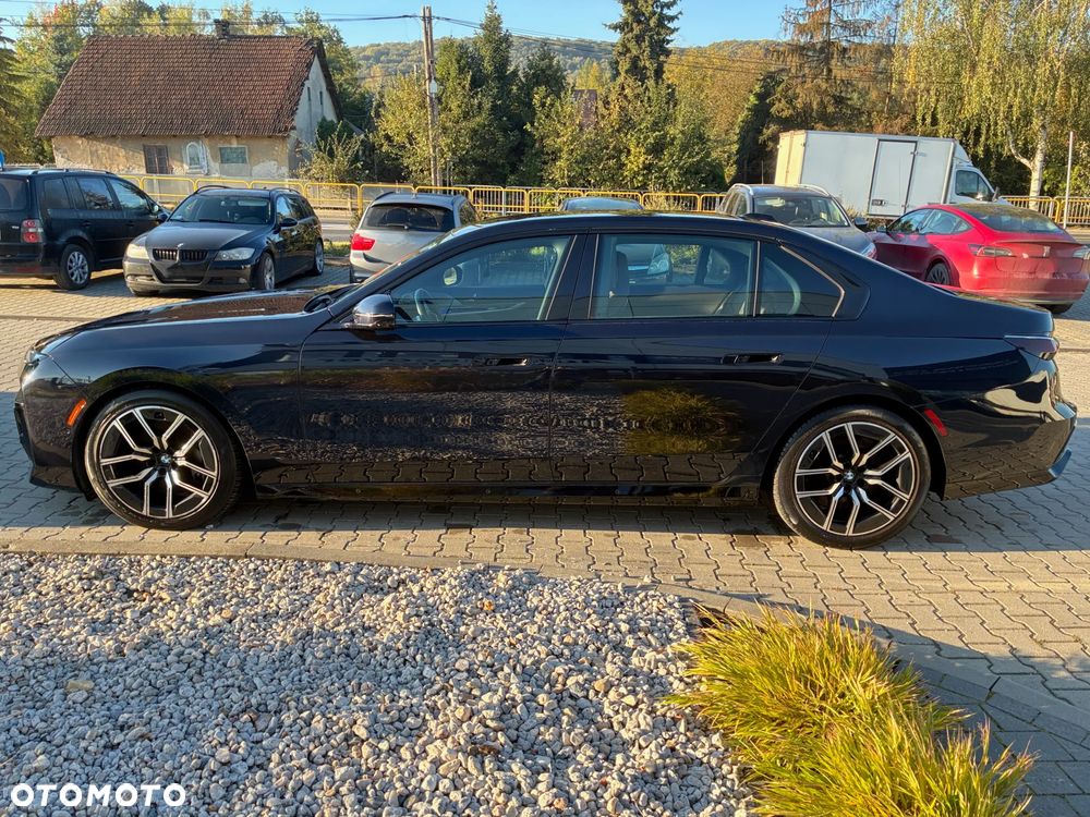 BMW Seria 7 - 8