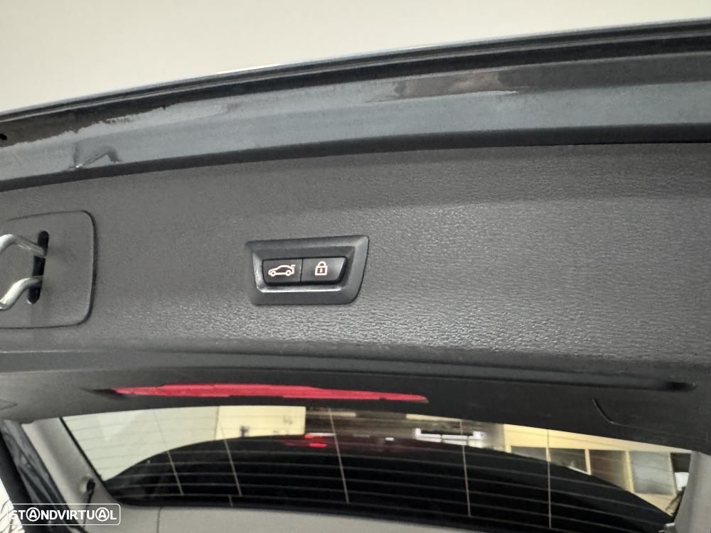 BMW X1 16 d sDrive Advantage - 53