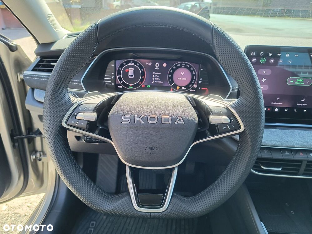 Skoda Octavia 1.5 TSI mHEV Selection DSG - 30