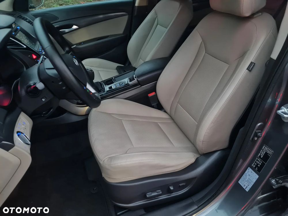 Hyundai i40 Kombi 1.7 CRDi Premium - 22