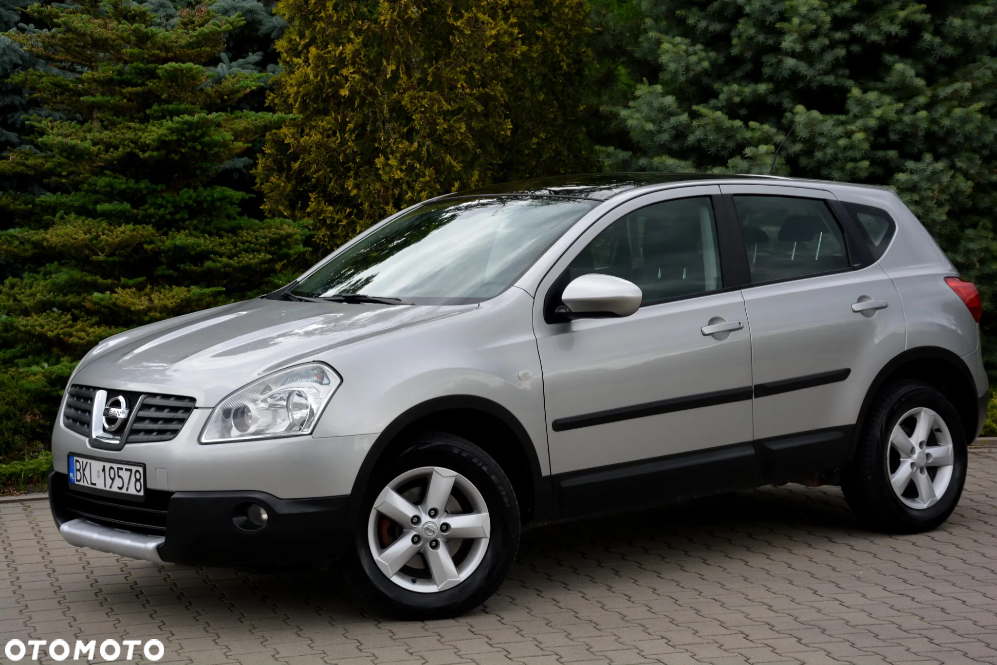 Nissan Qashqai 2.0 dCi Lounge - 14