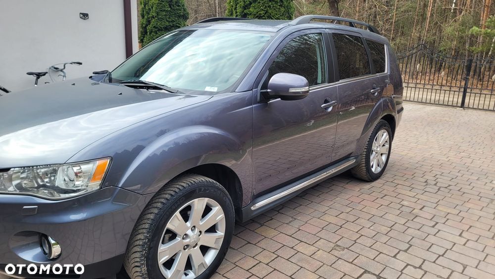 Mitsubishi Outlander 2.2 DI-D 4WD Invite - 4