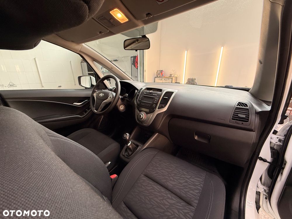 Hyundai ix20 1.6 BlueDrive Classic + - 19