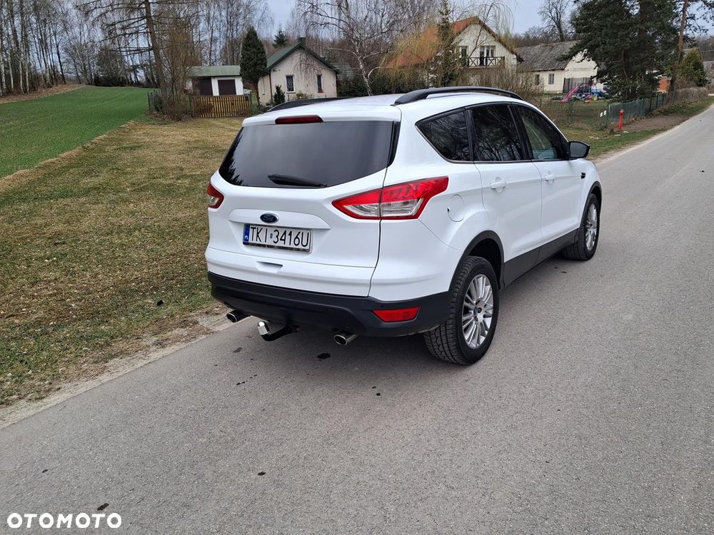 Ford Kuga - 12