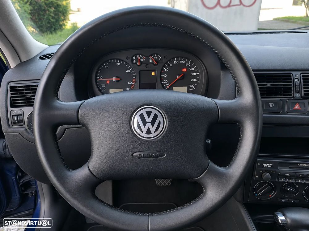 VW Golf 1.9 TDi Highline Aut. - 20