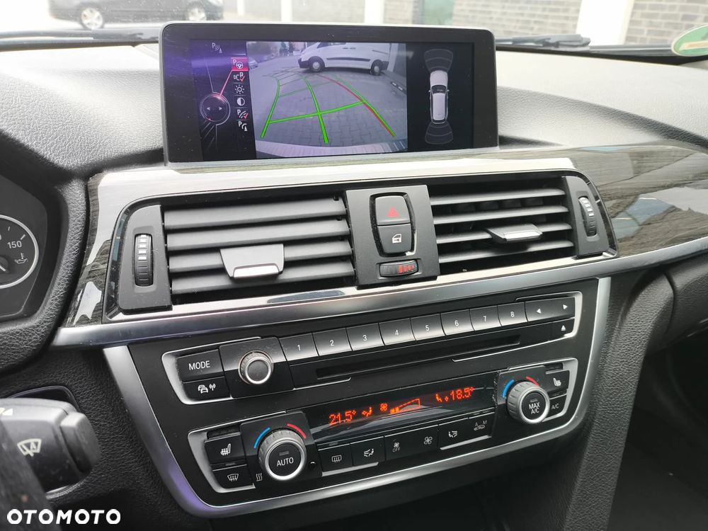 BMW Seria 3 330d Luxury Line EU6 - 2