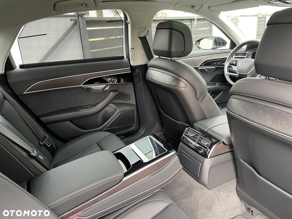 Audi A8 55 TFSI quattro tiptronic - 22