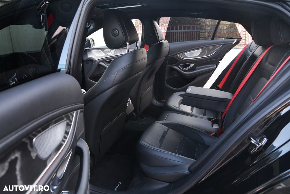 Mercedes-Benz AMG GT 4-door Coupe 43 4Matic+ - 17