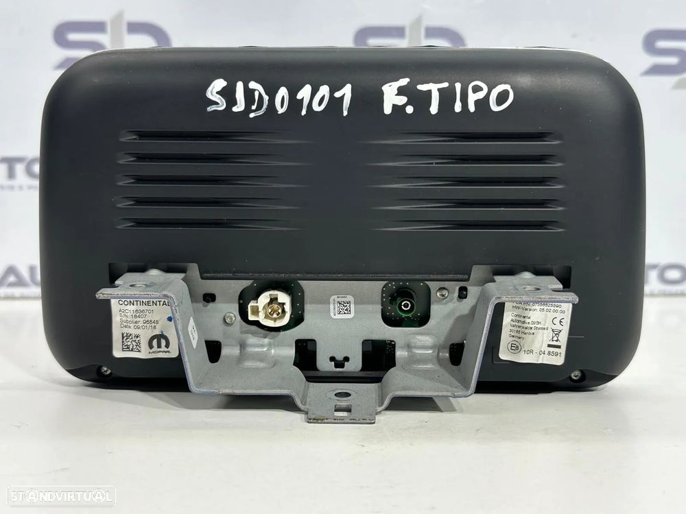Ecrã / Display - Fiat Tipo (2016) - 4