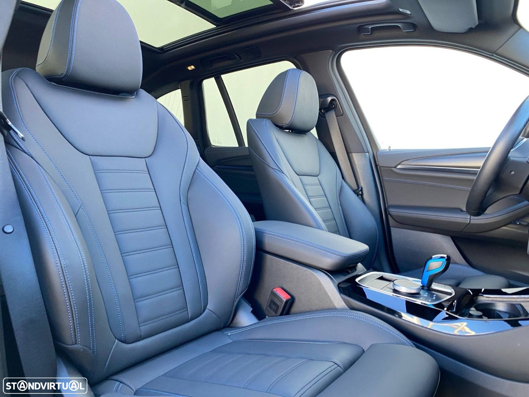BMW iX3 M Sport Impressive - 24