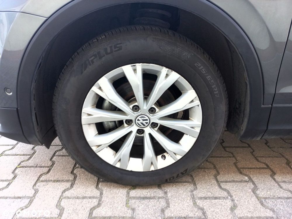 Volkswagen Tiguan - 30