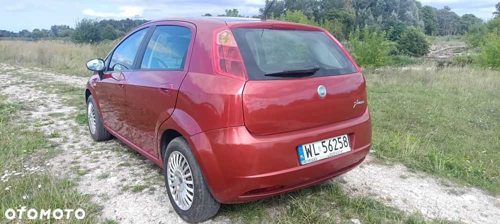 Fiat Grande Punto - 4