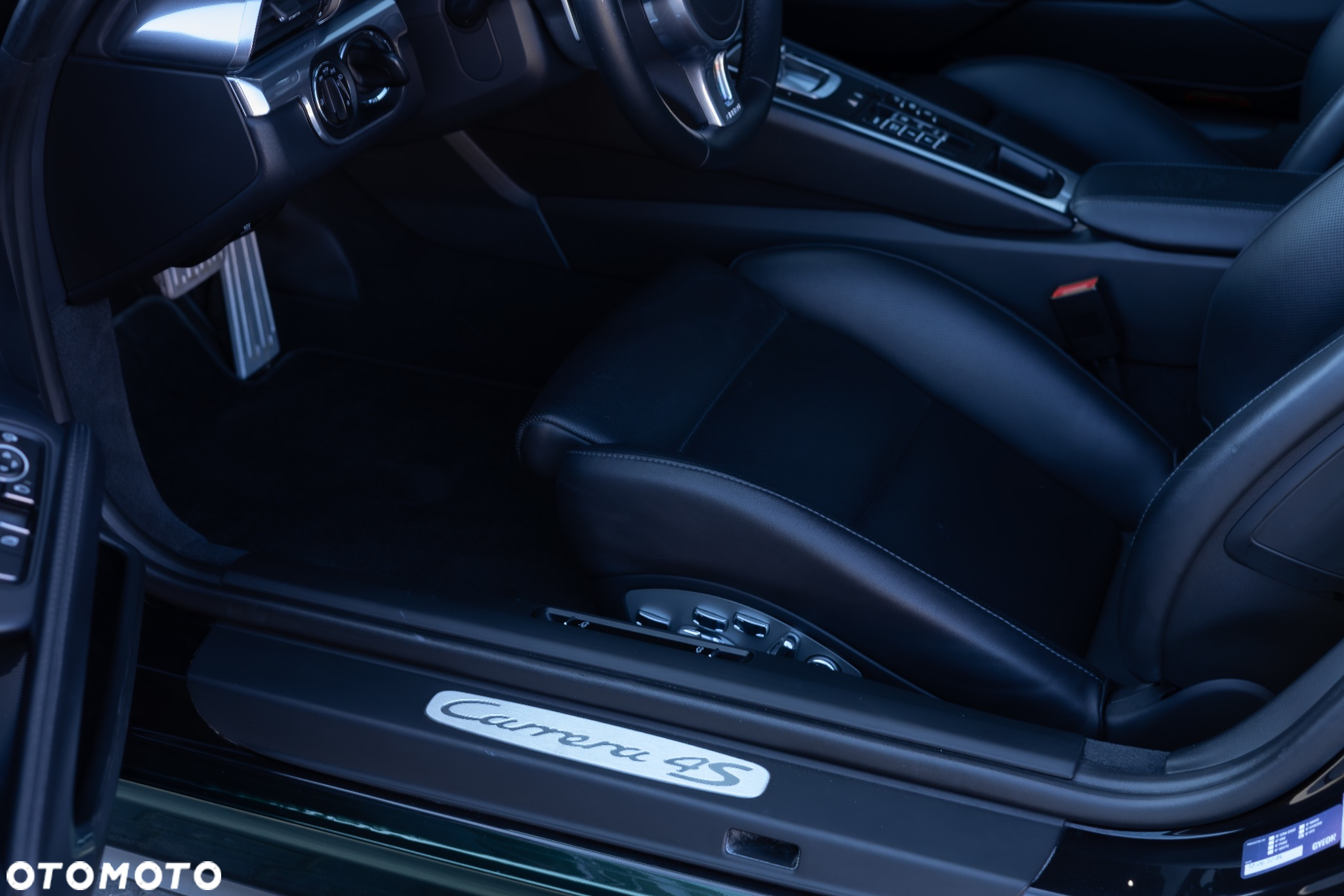 Porsche 911 Carrera 4S PDK - 26