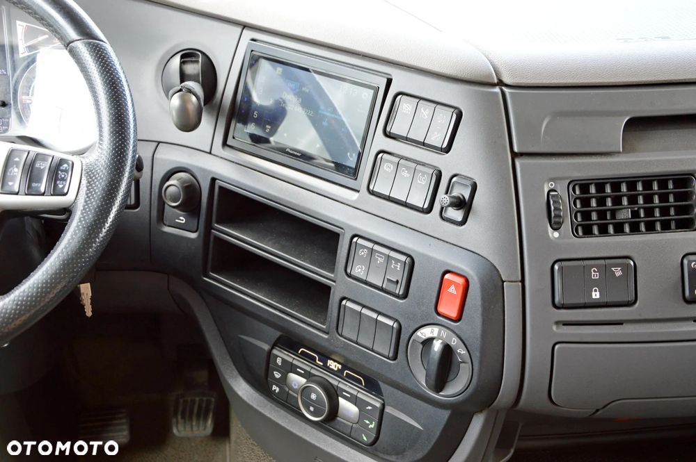 DAF XF 480 ZF INTARDER / TV / KLIMA POSTOJOWA / FULL LED / TRĄBY / MIĘDZYOSIE - 29