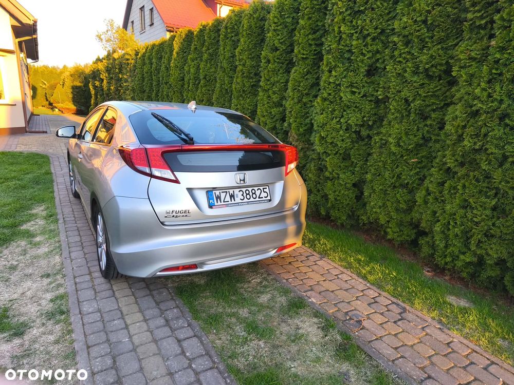 Honda Civic 1.8 i-VTEC Sport - 10