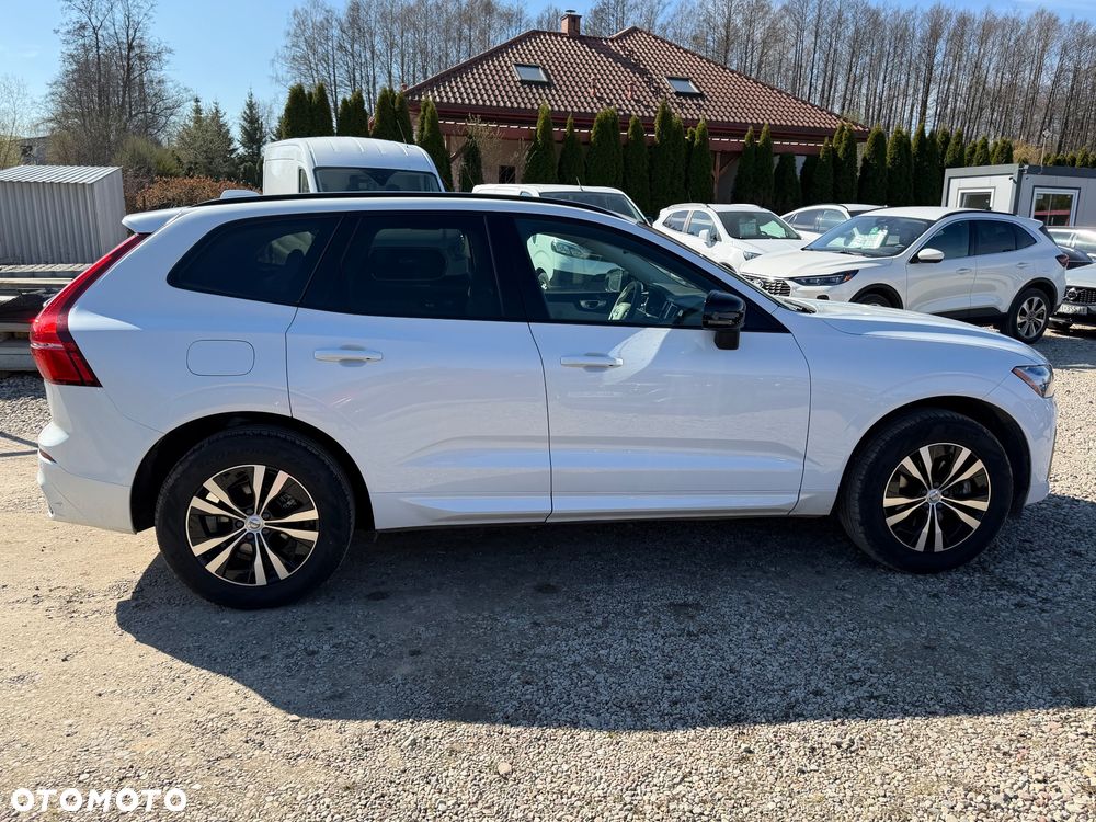 Volvo XC 60 B5 B AWD Geartronic RDesign - 12