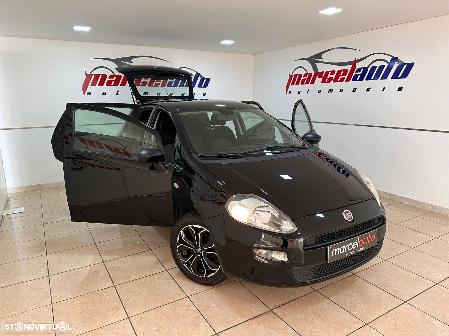 Fiat Punto 1.2 Lounge S&S - 4