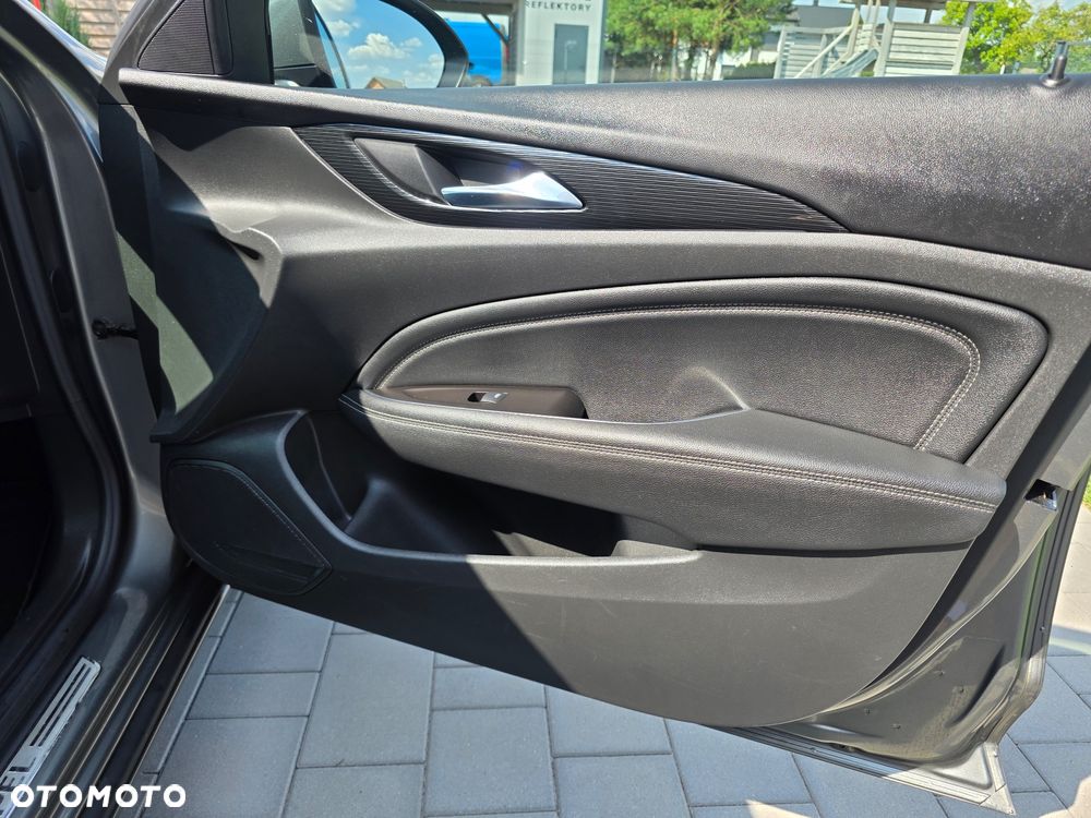 Opel Insignia 2.0 CDTI Innovation S&S - 23