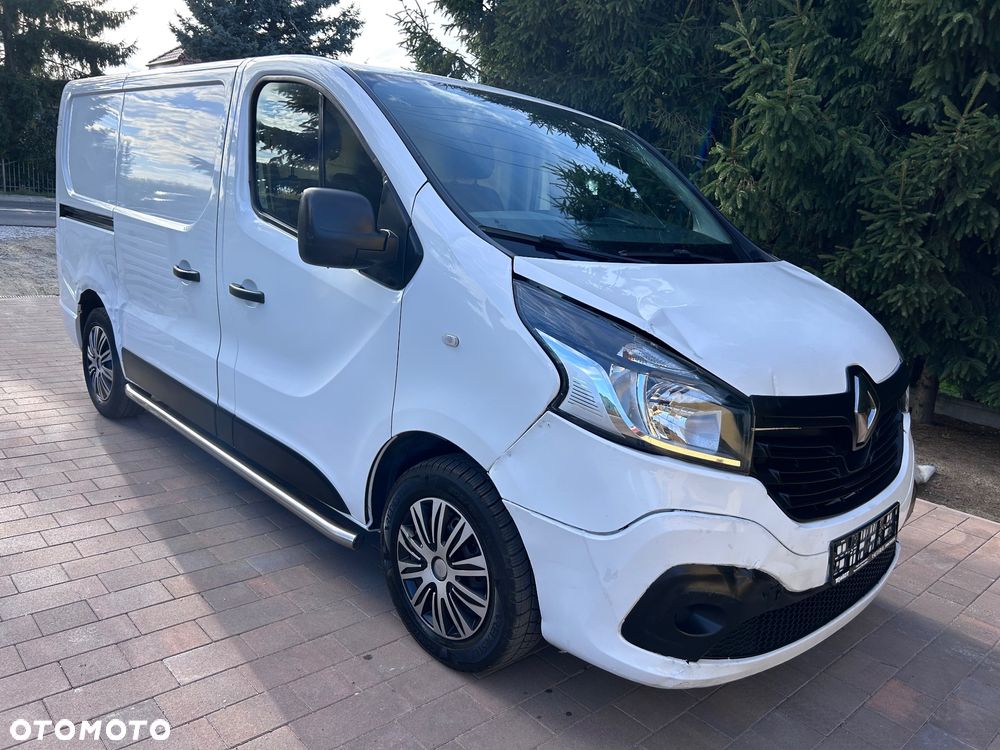 Renault Trafic - 1