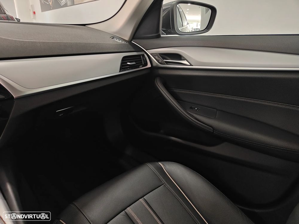 BMW 530 e iPerformance Line Luxury - 50
