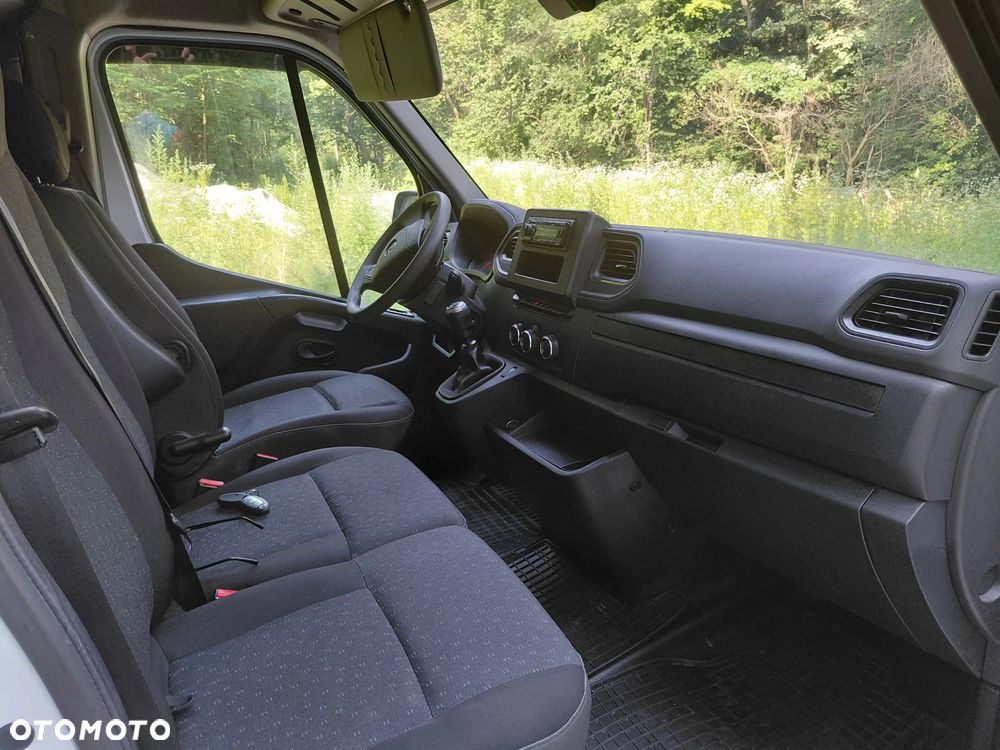 Opel Movano - 8