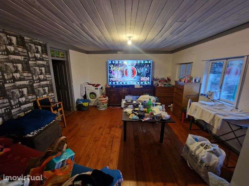 Vende se casa t3 - Grande imagem: 3/8