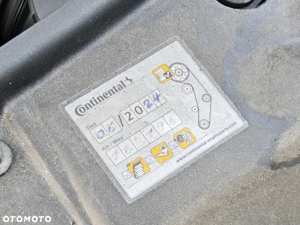 Peugeot 2008 BlueHDi FAP 120 STOP & START Crossway - 36