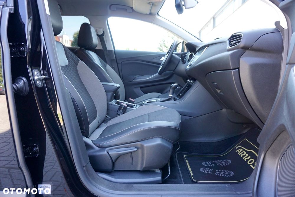 Opel Grandland X 1.6 T Ultimate S&S - 33