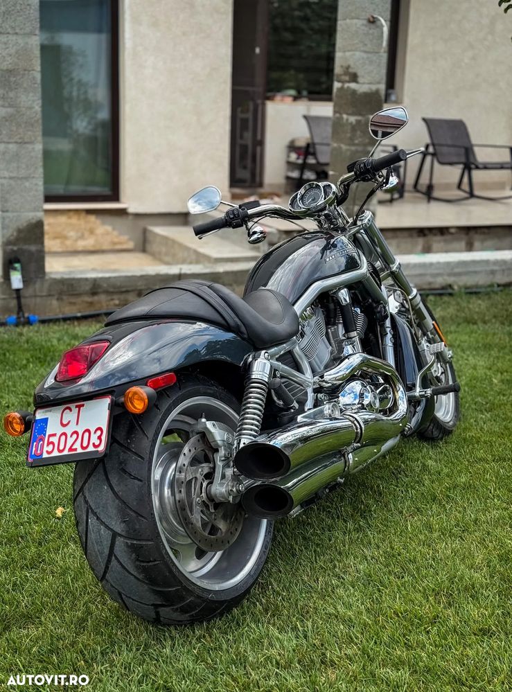 Harley-Davidson V-Rod - 2