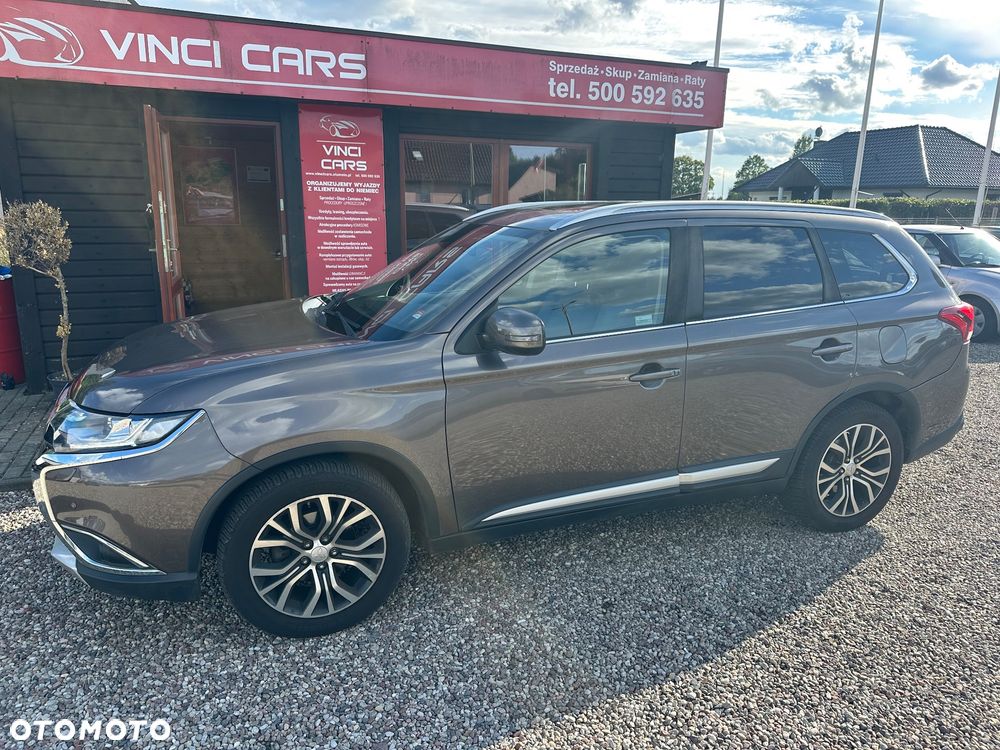 Mitsubishi Outlander 2.0 Intense + Navi 4WD CVT - 3