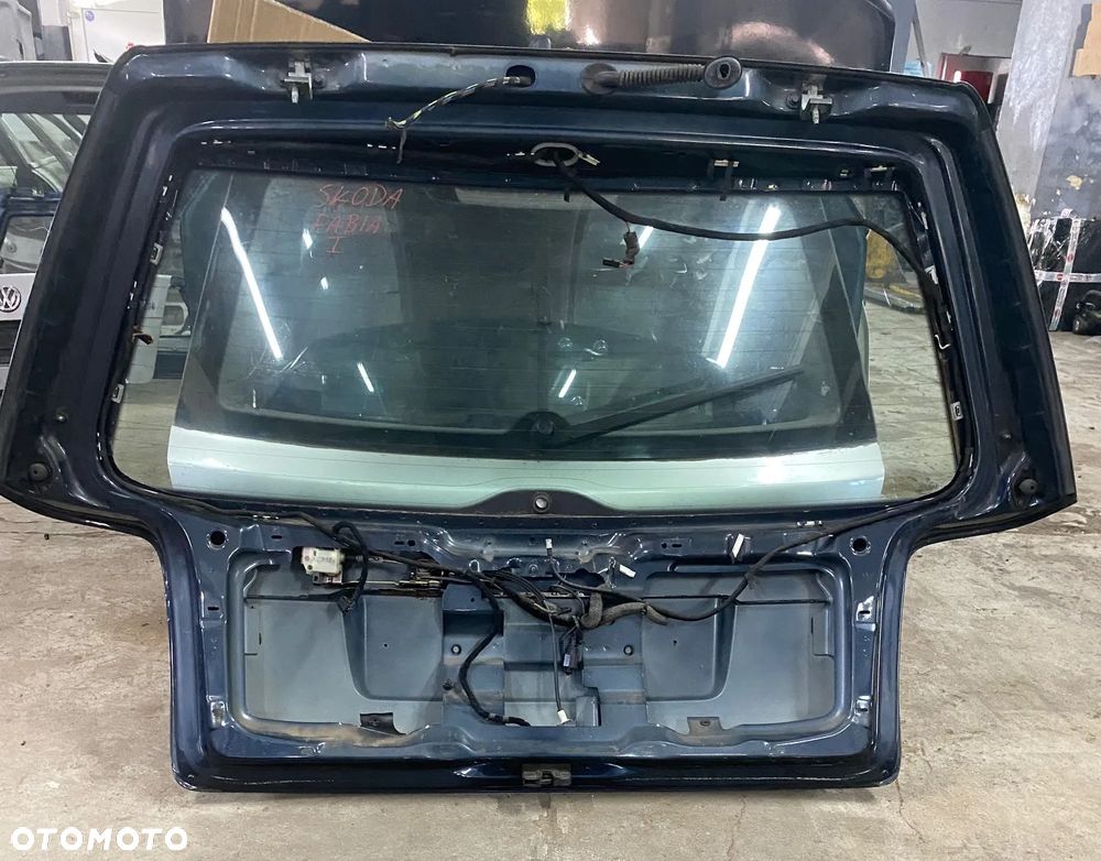 PASSAT B5 KOMBI FL KLAPA TYŁ - 2
