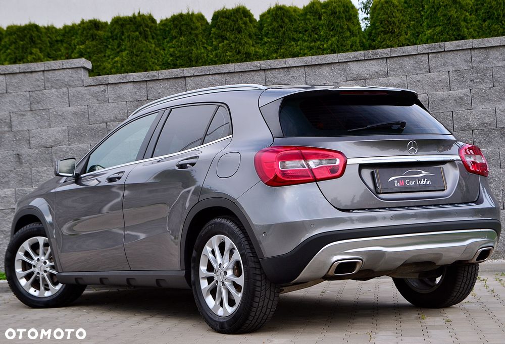 Mercedes-Benz GLA 200 Urban - 7
