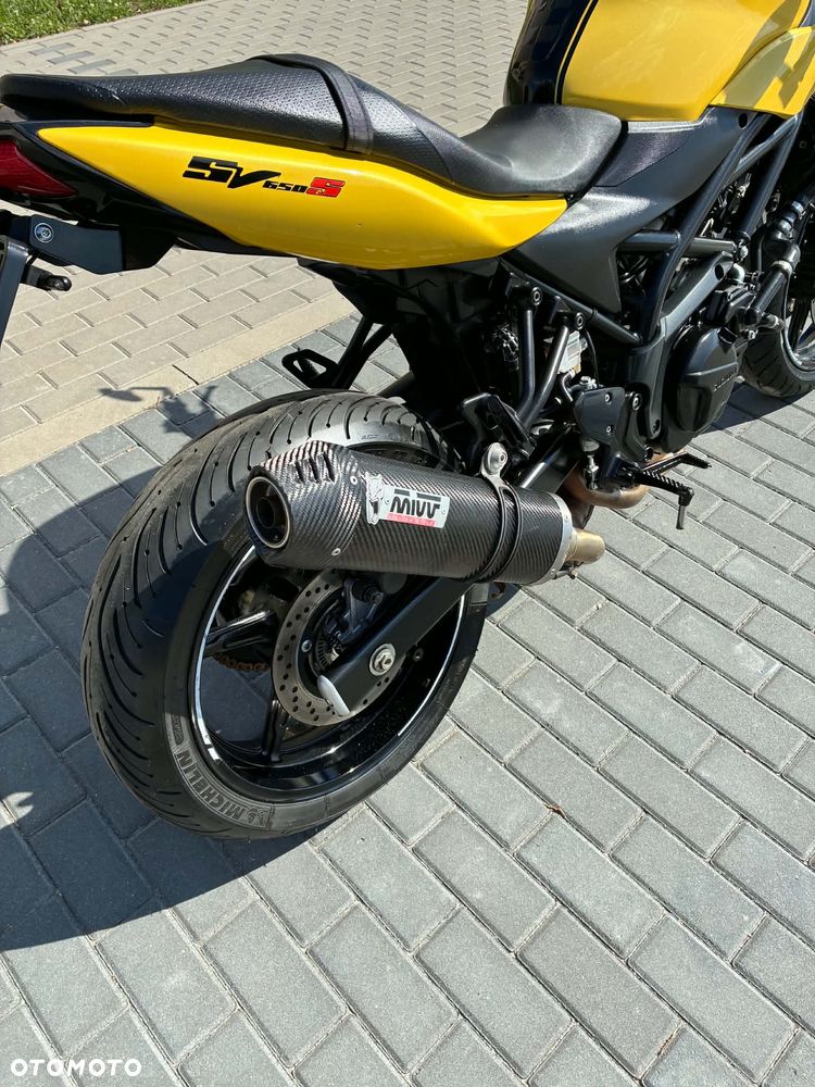 Suzuki SV - 17