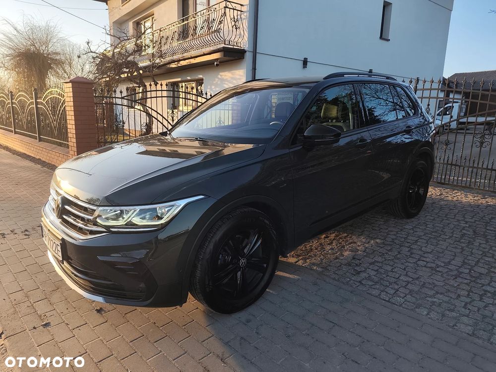 Volkswagen Tiguan 2.0 TDI SCR Urban Sport - 19