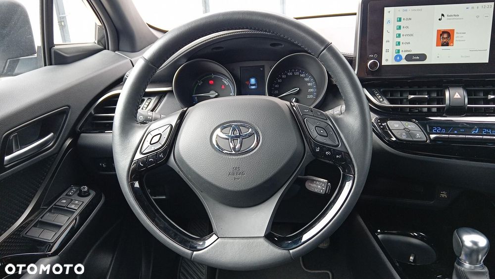Toyota C-HR - 15