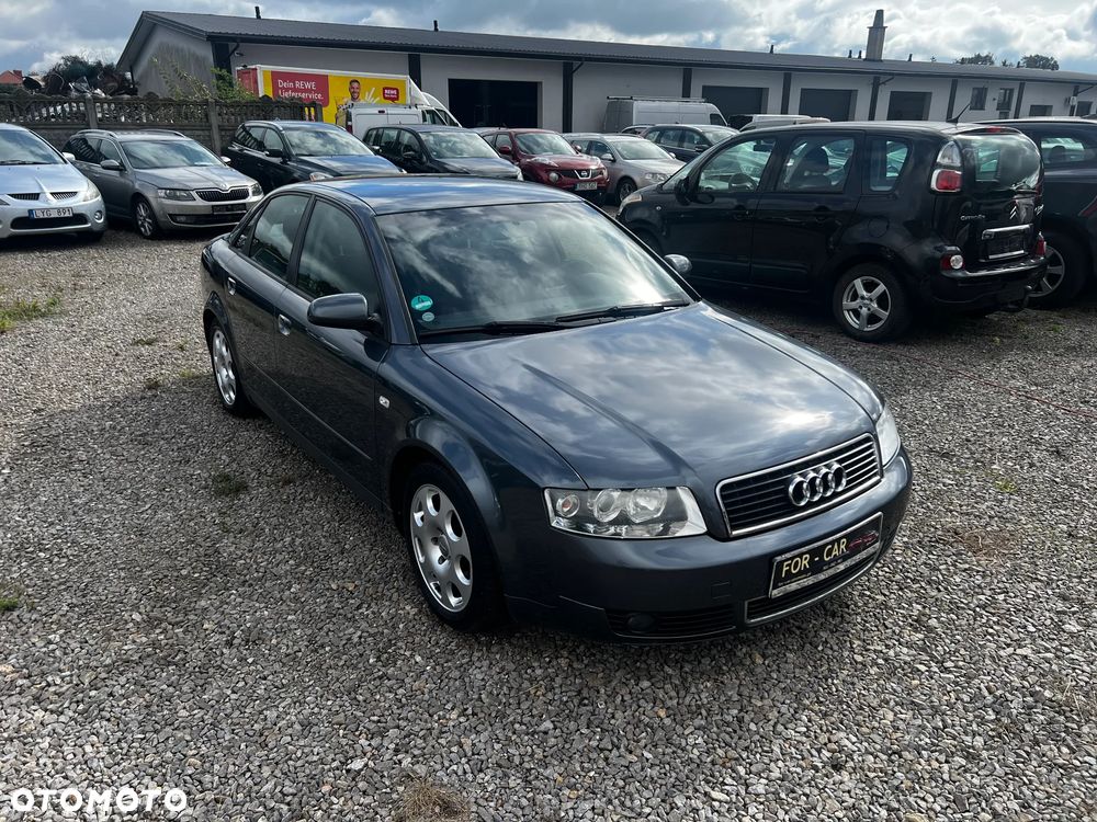 Audi A4 Limousine 1.8 T quattro - 2