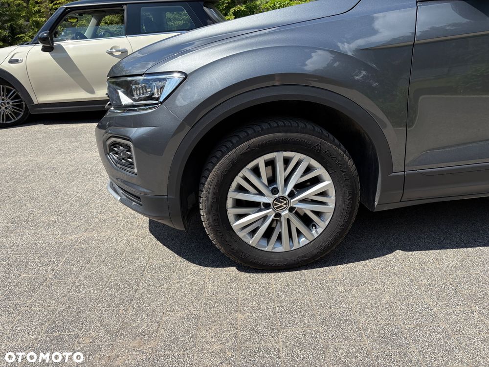 Volkswagen T-Roc 1.5 TSI Life DSG - 11