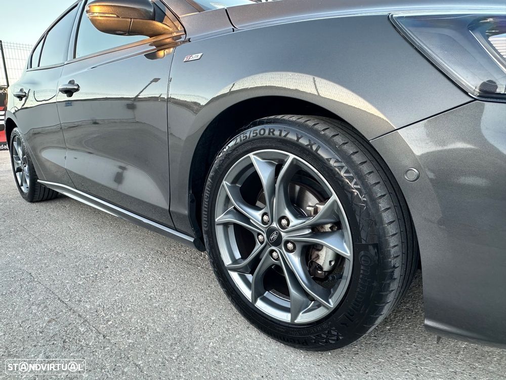 Ford Focus 1.0 EcoBoost MHEV ST-Line - 18