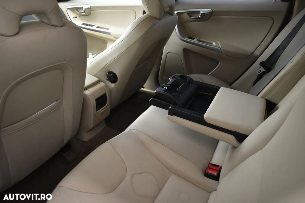 Volvo XC 60 - 20