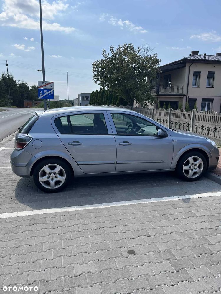Opel Astra III 1.6 Enjoy - 8