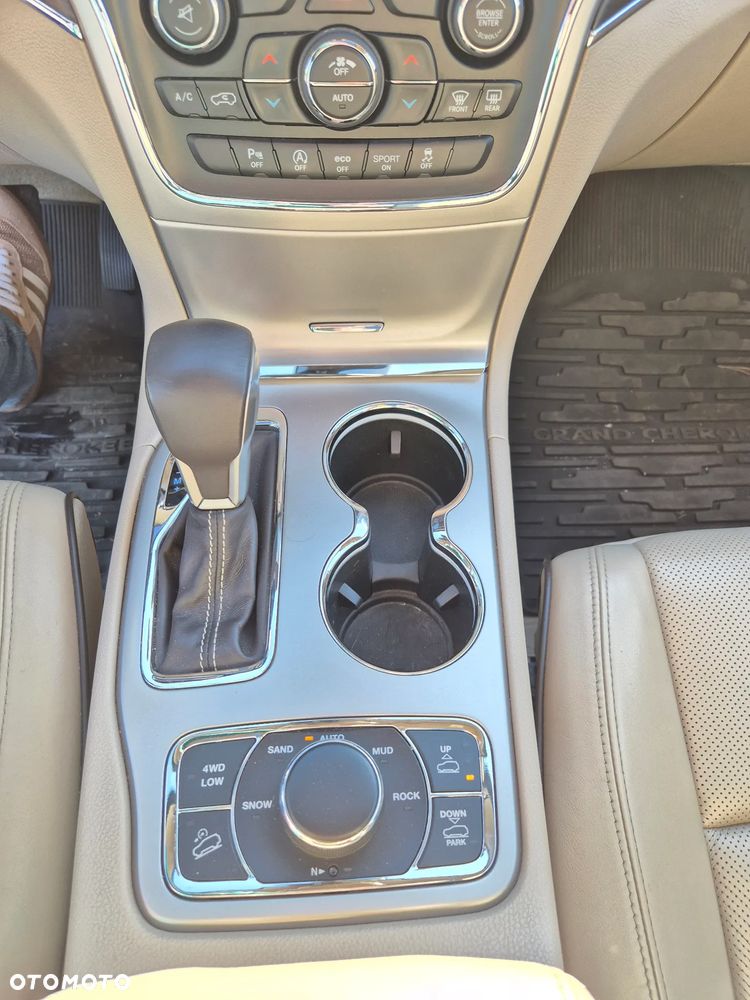 Jeep Grand Cherokee 3.0 CRD Overland - 18