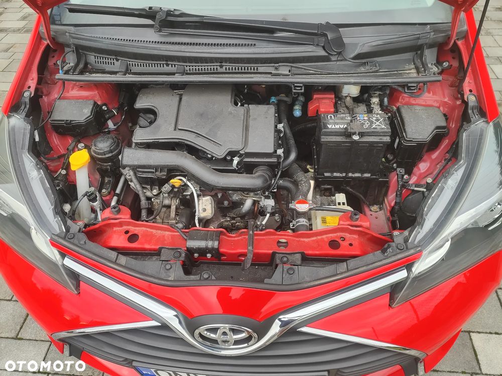 Toyota Yaris 1.0 Premium EU6 - 22