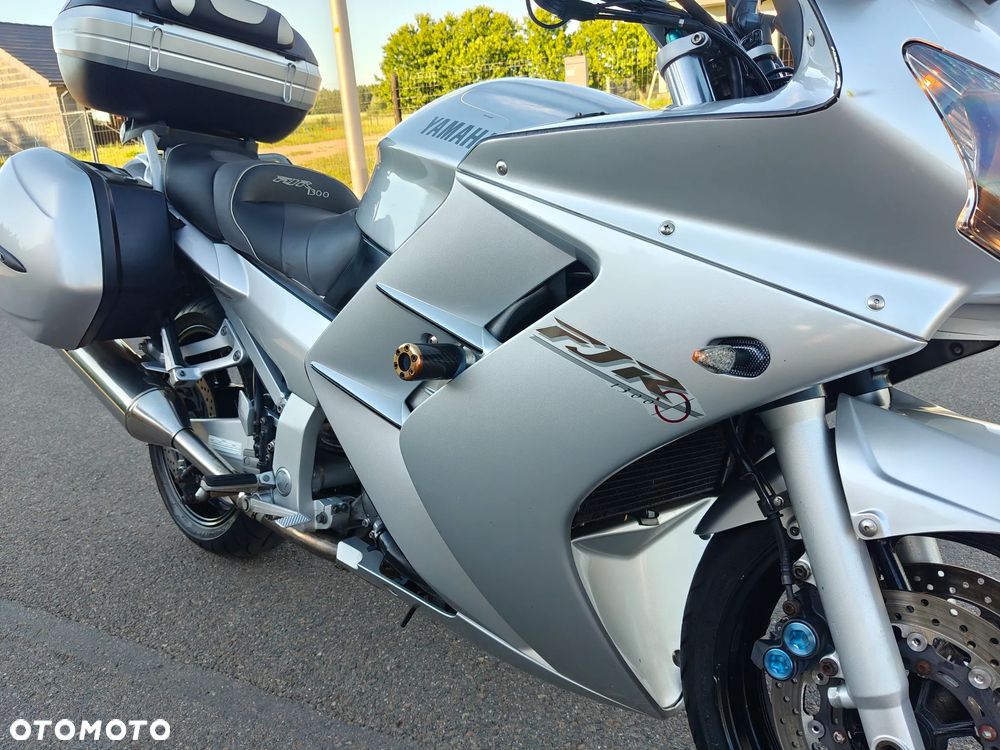 Yamaha FJR - 5