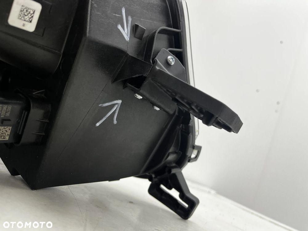 Lampa reflektor Toyota ProAce Expert Jumpy Scudo Ulysse Vivaro C Life 23r.- LIFT EU lewa przednia Eu - 11