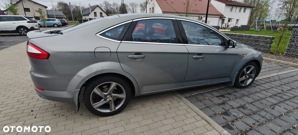 Ford Mondeo 2.2 TDCi Titanium - 18