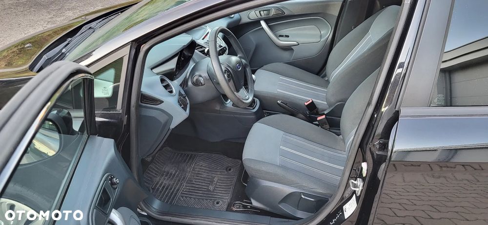 Ford Fiesta 1.25 Ambiente - 10