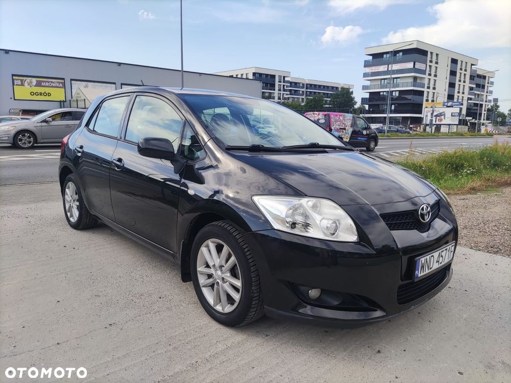 Toyota Auris 1.6 VVT-i Executive - 10