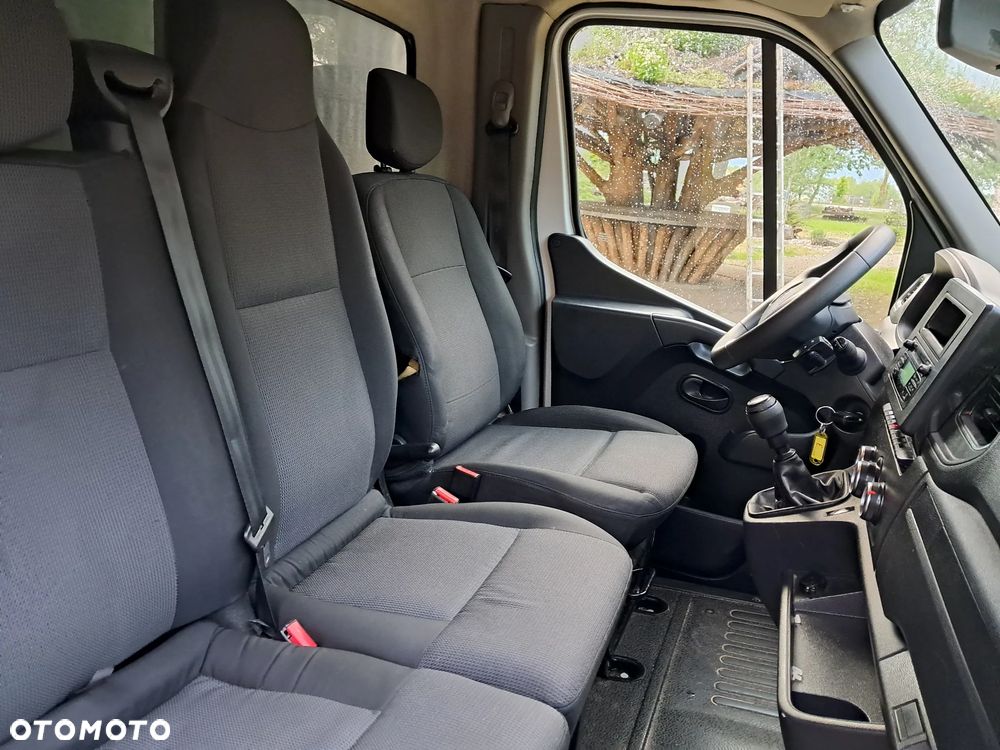 Renault Master - 16