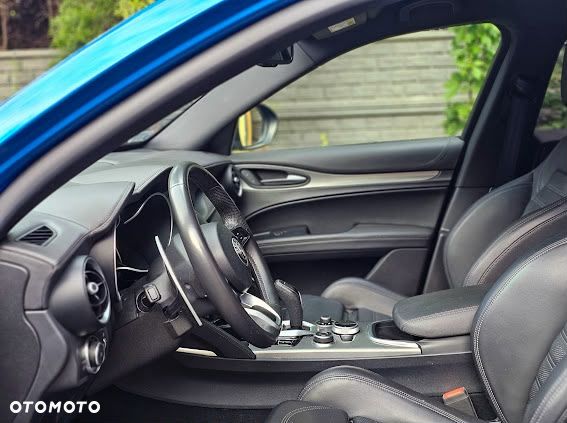 Alfa Romeo Stelvio 2.0 Turbo Veloce Q4 - 4