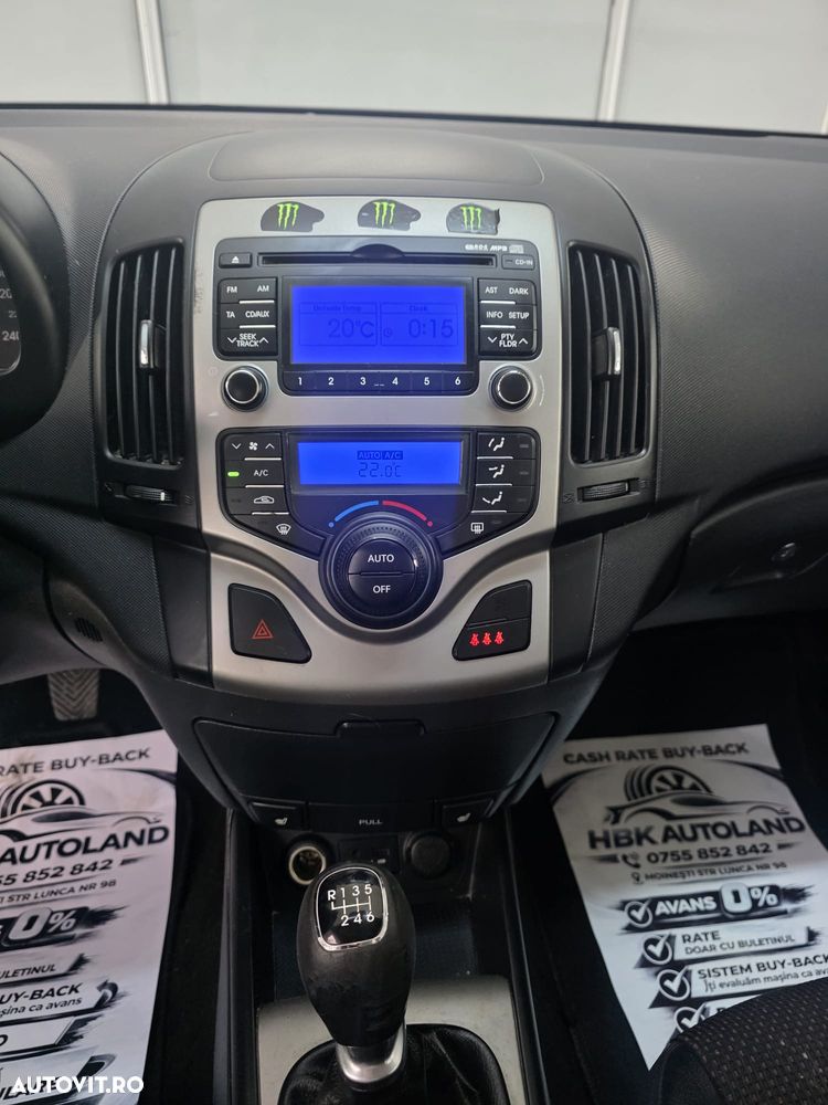 Hyundai i30 1.6 CRDI GL VM Comfort - 16